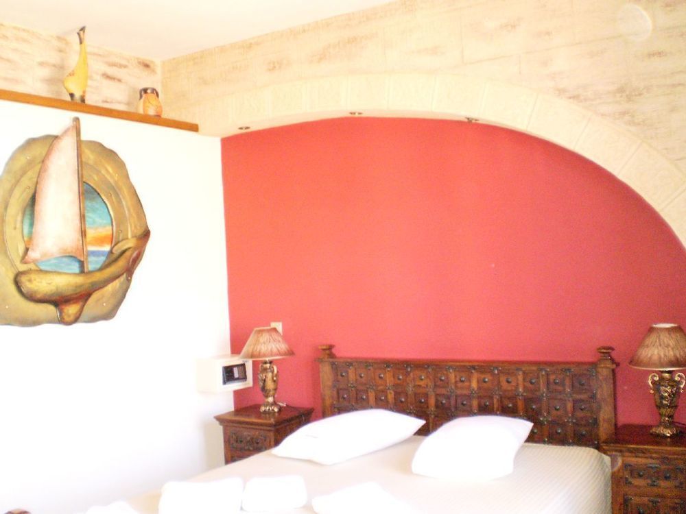 Castelo Beach Hotel Panteli Exterior foto